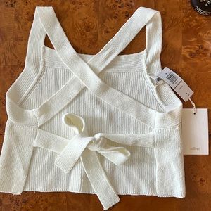 Wilfred crop backless tank w ties | white cream stretch knit